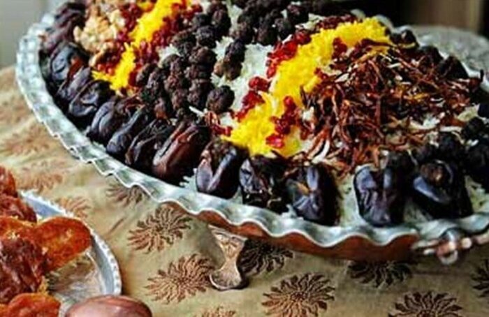 انواع روش‌ها برای پخت خرما پلو؛ بمب انرژی برای روزه داران