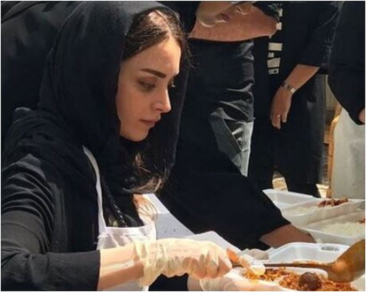 تصاویر شکار شده از بازیگران معروف ایرانی سر دیگ نذری!