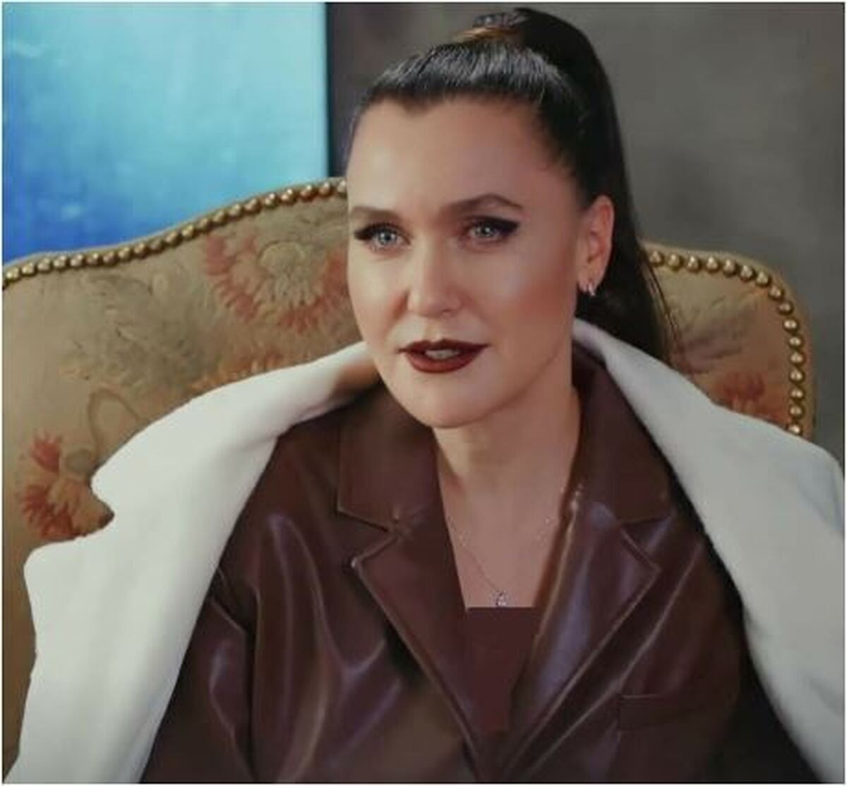 نگاهی به استایل شیک بازیگر محبوب ترکی در یک جشنواره/سانسور لازم، اما زیبا!