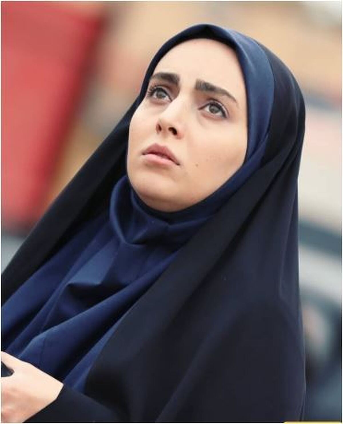 تغییر چهره شدید بازیگر سریال بچه مهندس در ماشین لاکچری اش دیدن دارد!