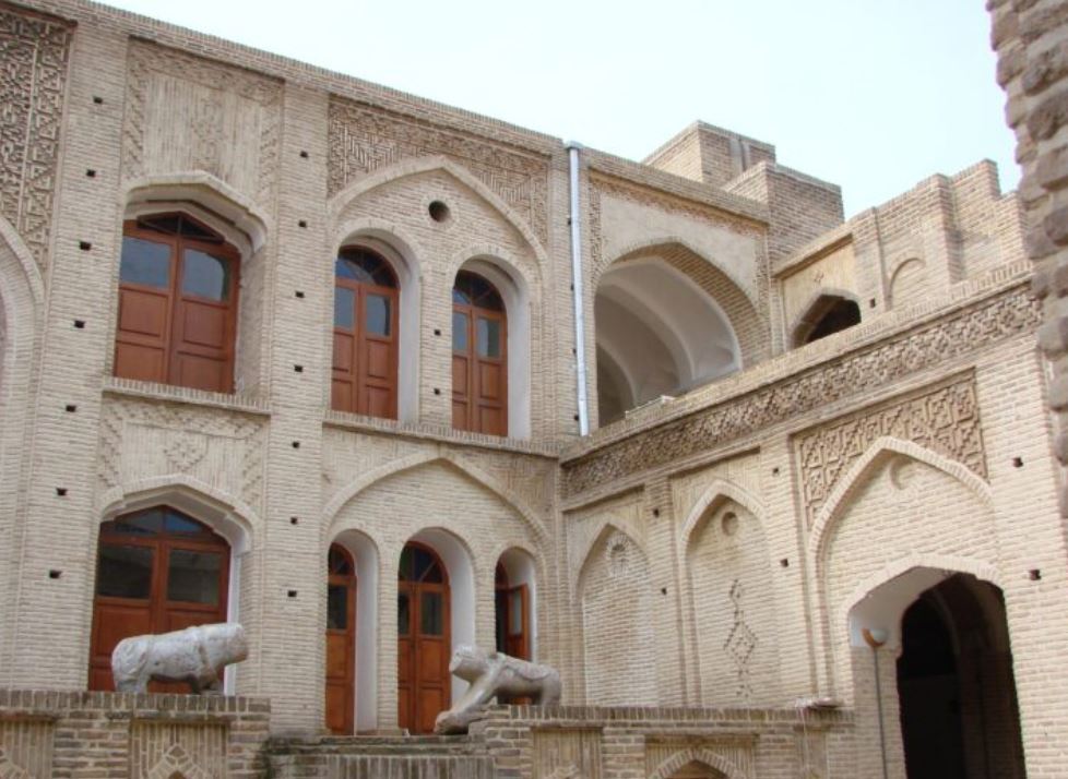 نگاهی به معماری خاص و چشم نواز «خانه تیزنو» واقع در دزفول+تصاویر