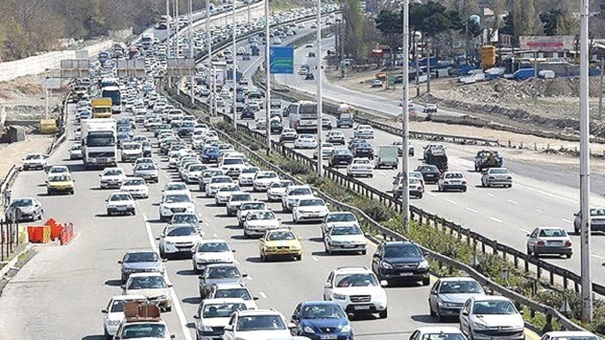 ترافیک در جاده‌های ورودی گیلان پرحجم است