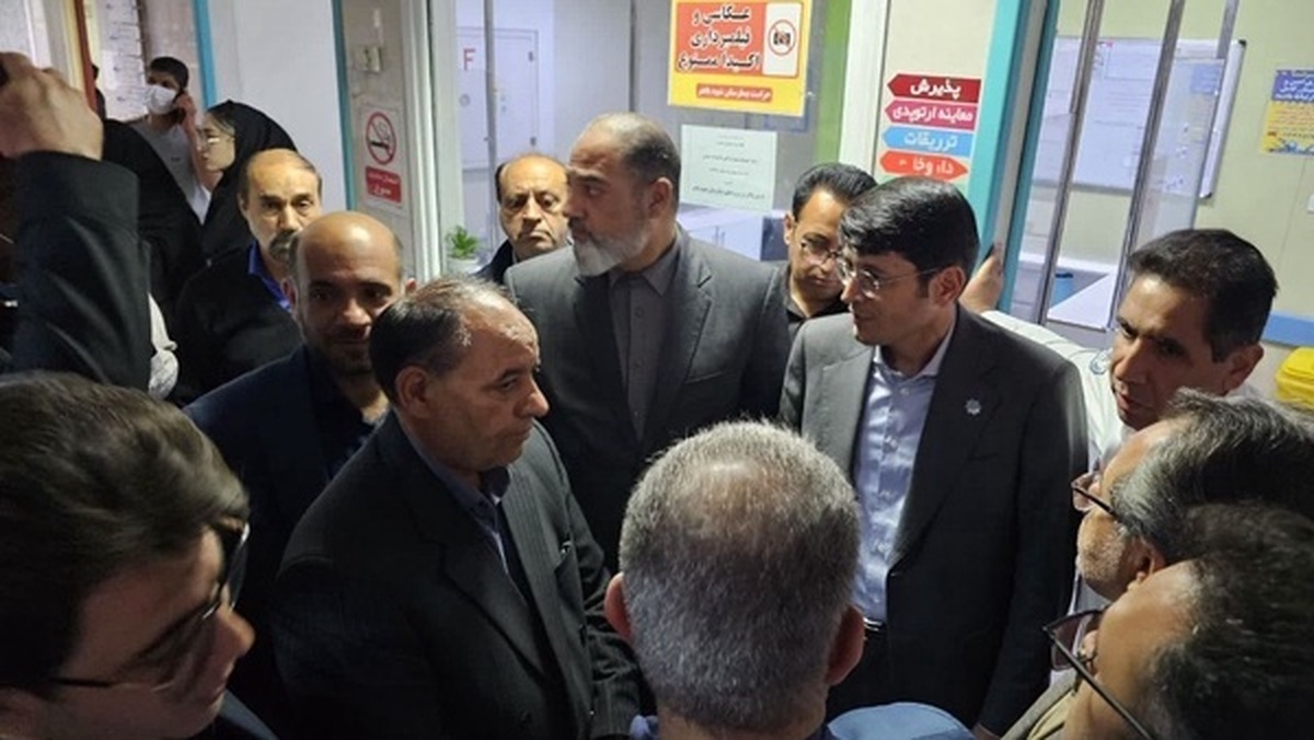 بررسی ابعاد حادثه واژگونی اتوبوس در کرمان با ۱۵ کشته