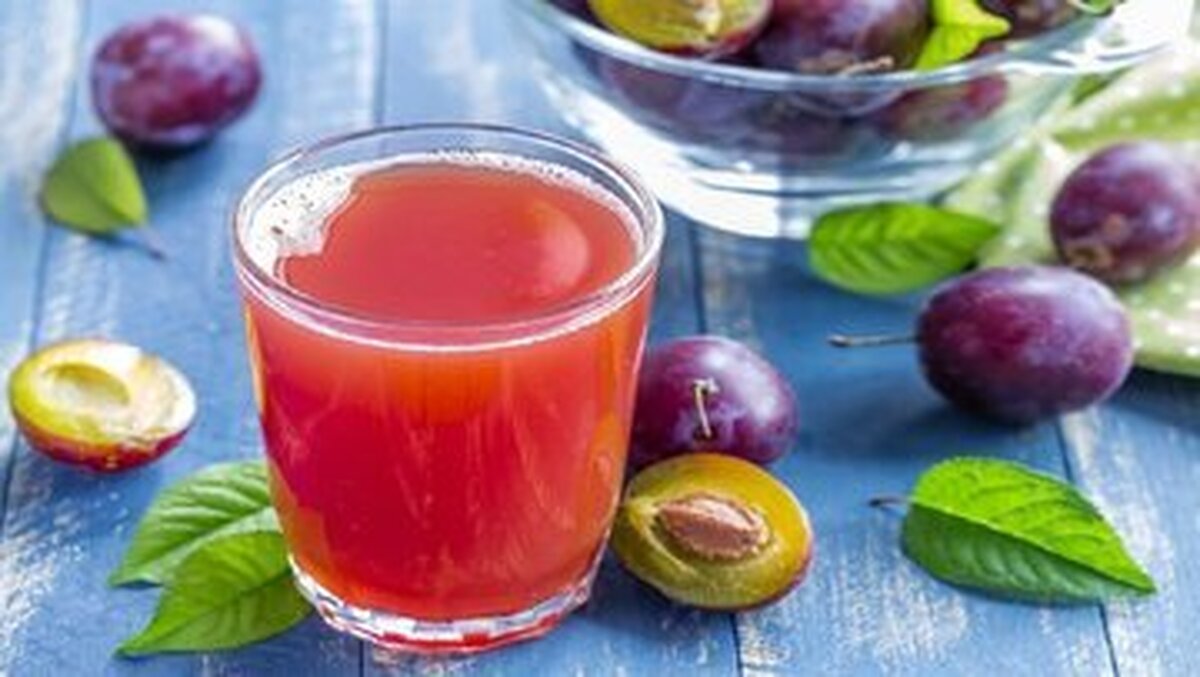 با خواص معجزه آسای آب آلو سیاه بیشتر آشنا شوید