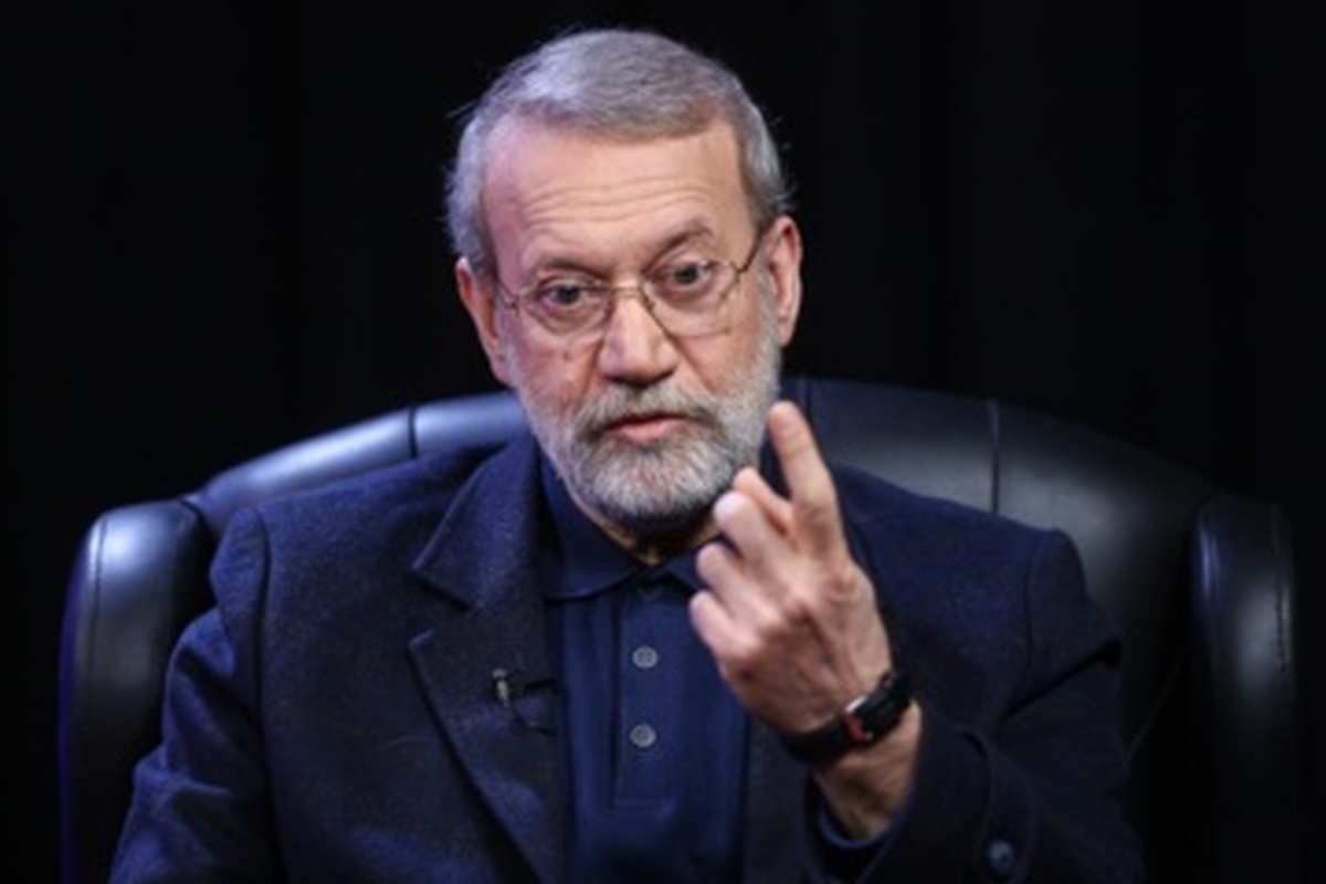 لاریجانی: ایران در صورت حمله آمریکا و اسراییل مجبور به تولید بمب اتم خواهد شد