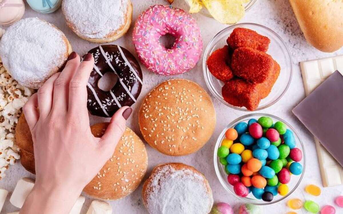 رژیم غذایی چه نقشی در ابتلا به سرطان ایفا میکند؟