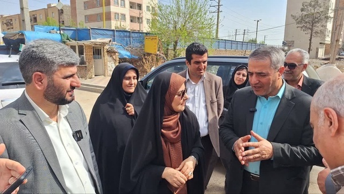 وزیر راه و شهرسازی وارد ورامین شد