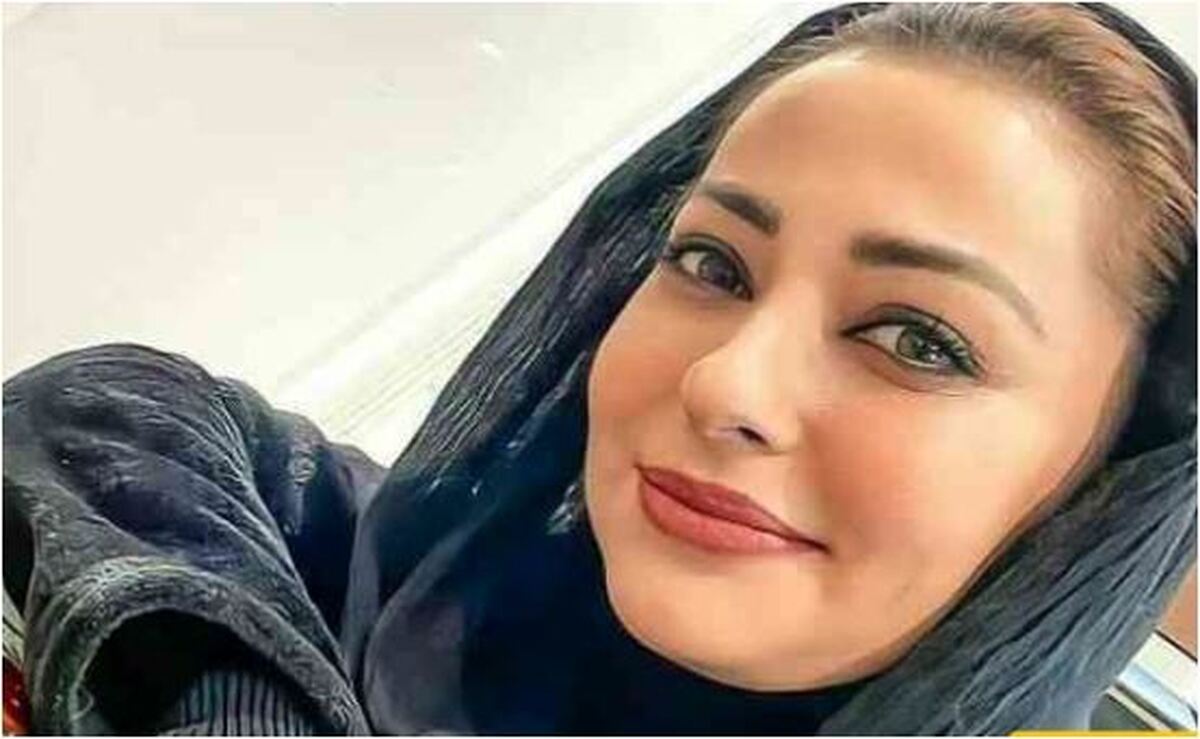 استایل رنگ روشن نفیسه روشن در جایگاه ویژه ورزشگاه