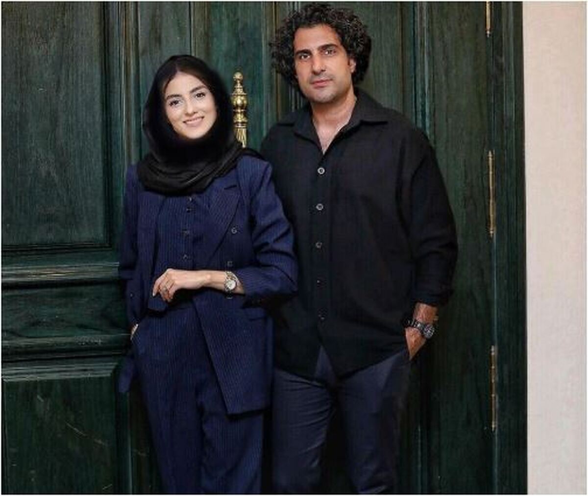 فخر فروشی غیر مستقیم پردیس پور عابدینی با اکسسوری هایش شیکش در یک مراسم