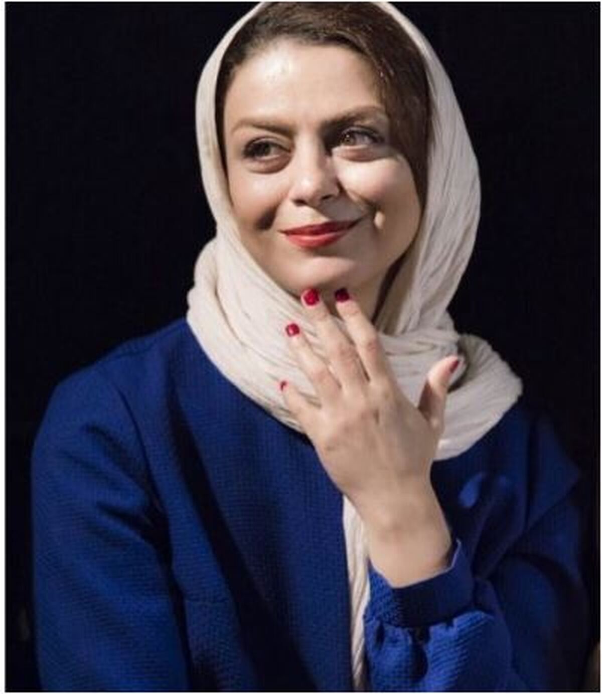 استایل خانومی و شیک شبنم فرشادجو با ترکیب رنگ دلنشین دیدن دارد! +عکس