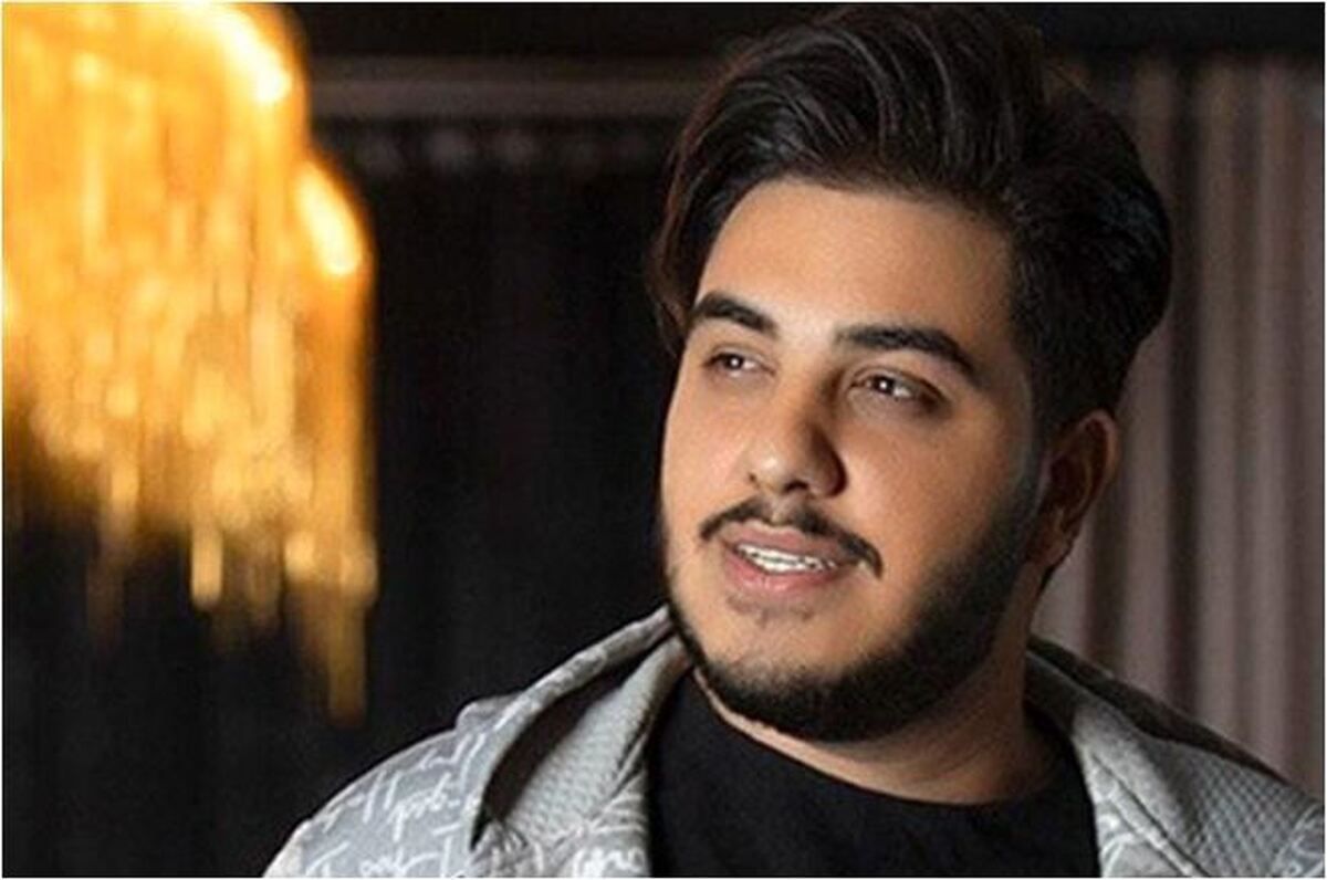 سلفی برادرانه خواننده محبوب کنار برادر فوق شبیهش مورد توجه قرار گرفت+عکس
