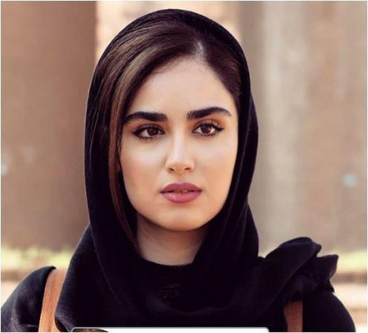 استایل شیک و پوشیده هانیه غلامی در یک جشن عروسی را از دست ندهید/اصیل، باکلاس و جذاب