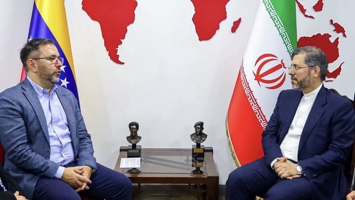 ونزوئلا تهدیدات نظامی آمریکا علیه ایران را محکوم کرد