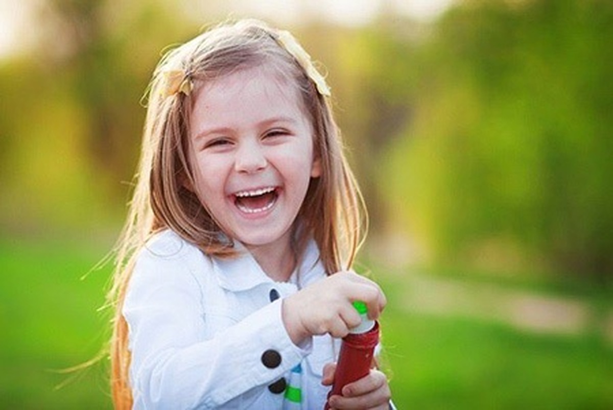 اعتماد به نفس در کودکان چگونه شکل میگیرد؟