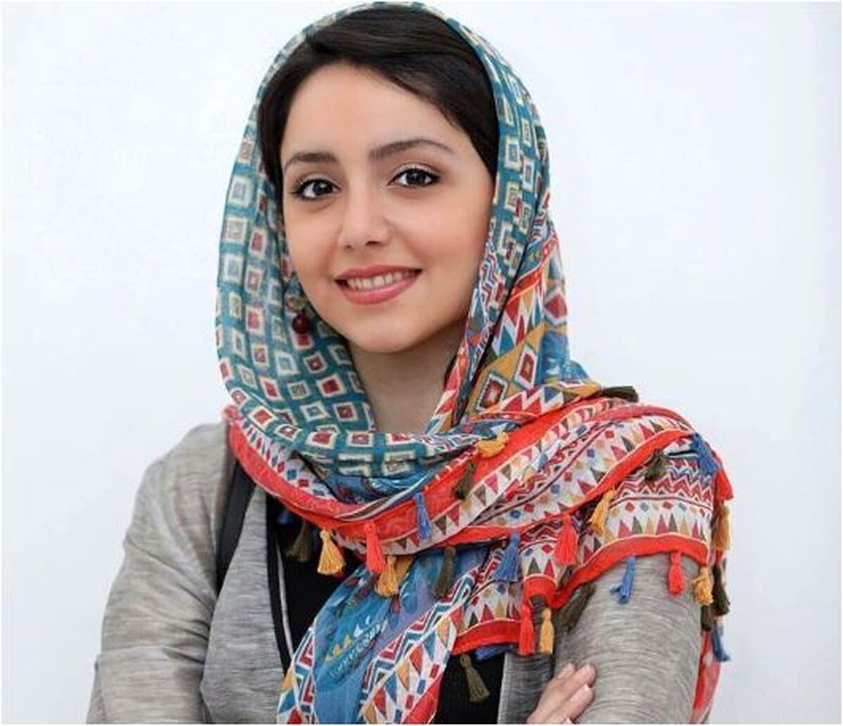 تصویر شکار شده از نازنین بیاتی و یکتا ناصر در پشت صحنه یک کار مشترک