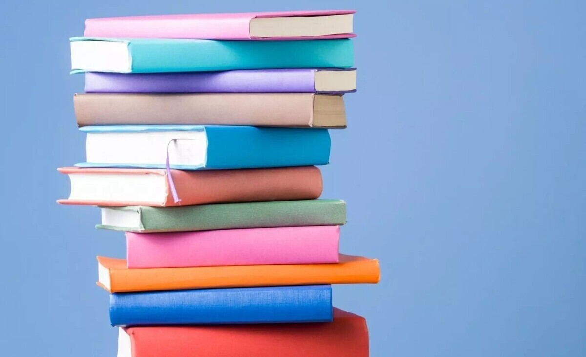 ۱۷ پیشنهاد برای کسانی که نمی‌دانند چه کتابی بخوانند!
