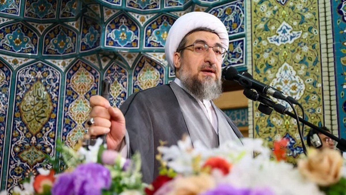 جهنم و بهشت از عمل من و شما موجود می‌شود