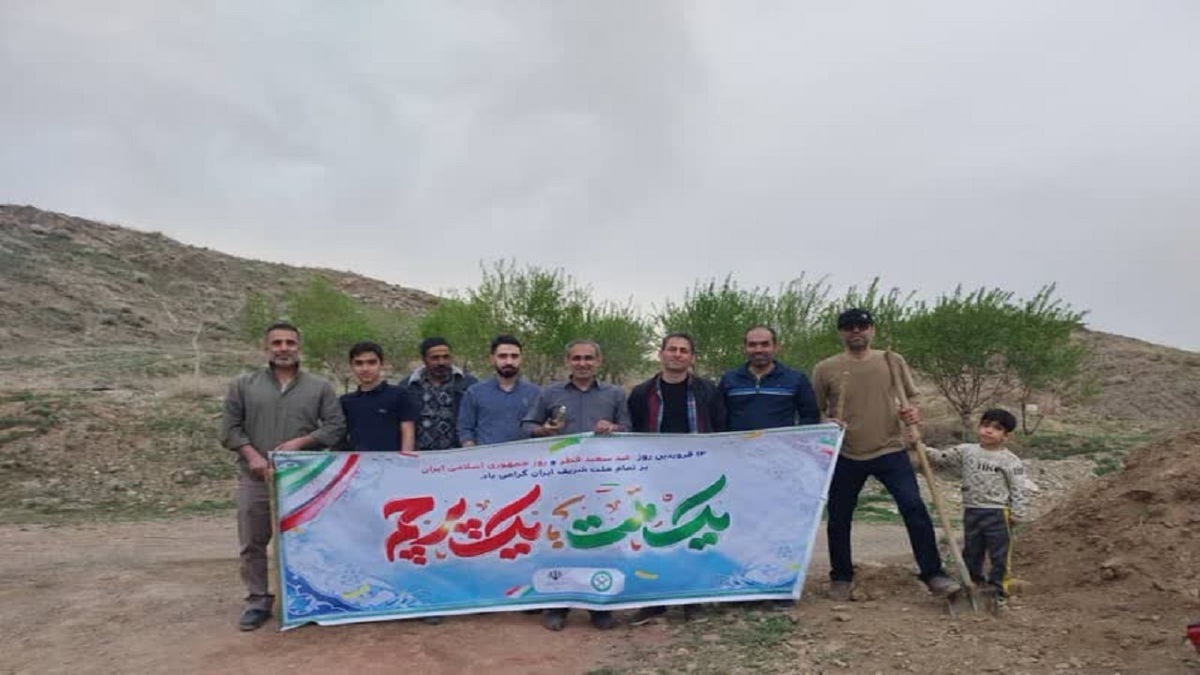جشنواره نشاط و تندرستی در روستا‌های مهرزمین و ابرجس برپا شد