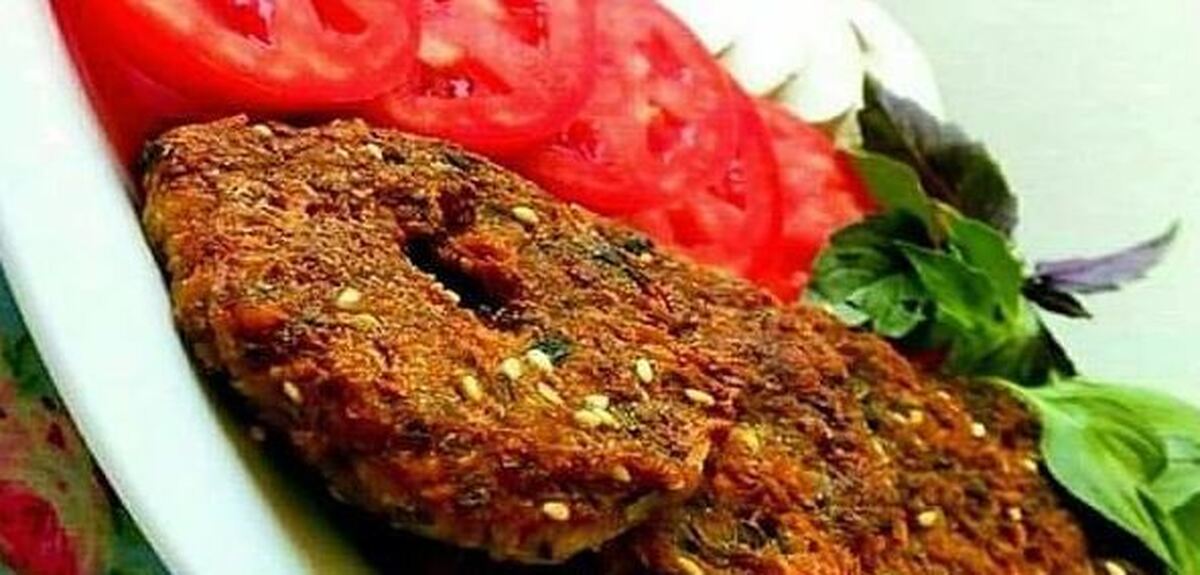 شامی کباب یک غذای فوری، اما سالم و خوشمزه برای شام