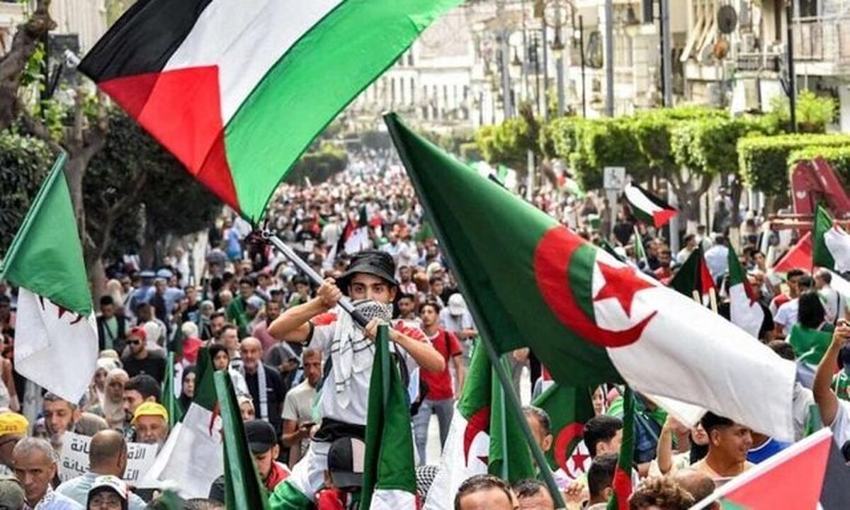 ممانعت از برپایی راهپیمایی در حمایت از مساله فلسطین و مخالفت با حمایت‌های آمریکا در الجزایر