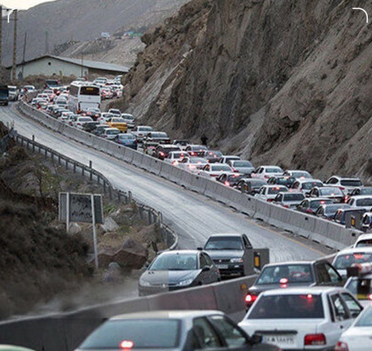 ترافیک سنگین در محور‌های هراز و فیروزکوه