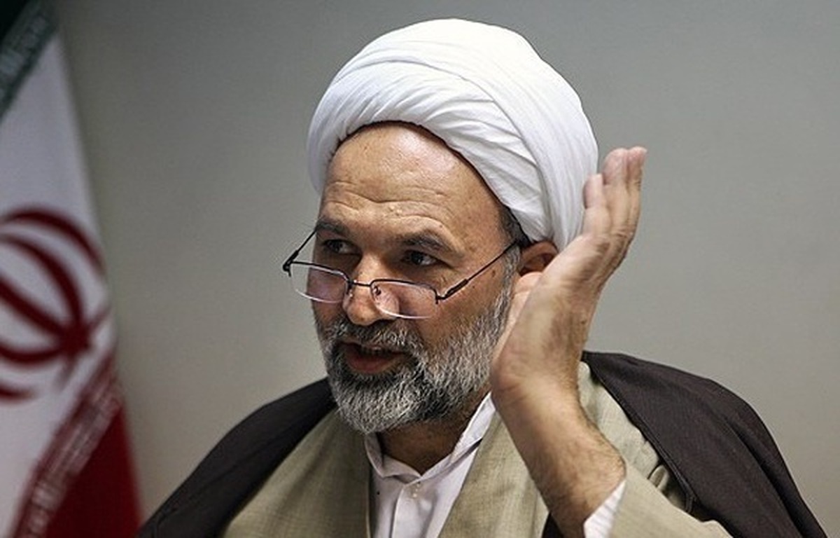 برکناری معاون پارلمانی دولت باعث دلگرمی مردم ایران بود