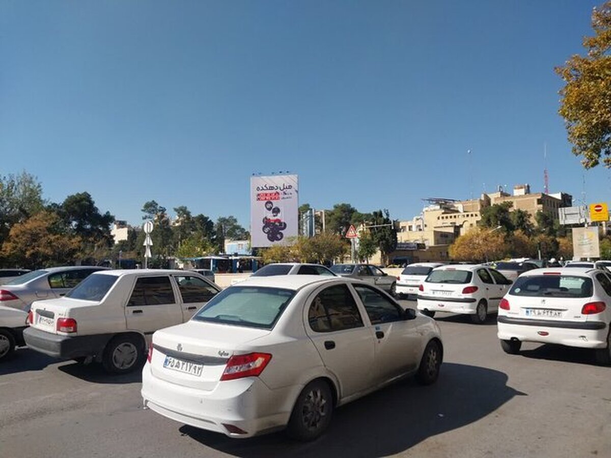ممنوعیت تردد خودرو‌های فاقد معاینه فنی در شیراز از ۲۰ فروردین جاری