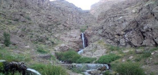 دیدن این ۴ آبشار را در فصل بهار از دست ندهید/گوشه‌ای از بهشت در ۲ ساعتی تهران!