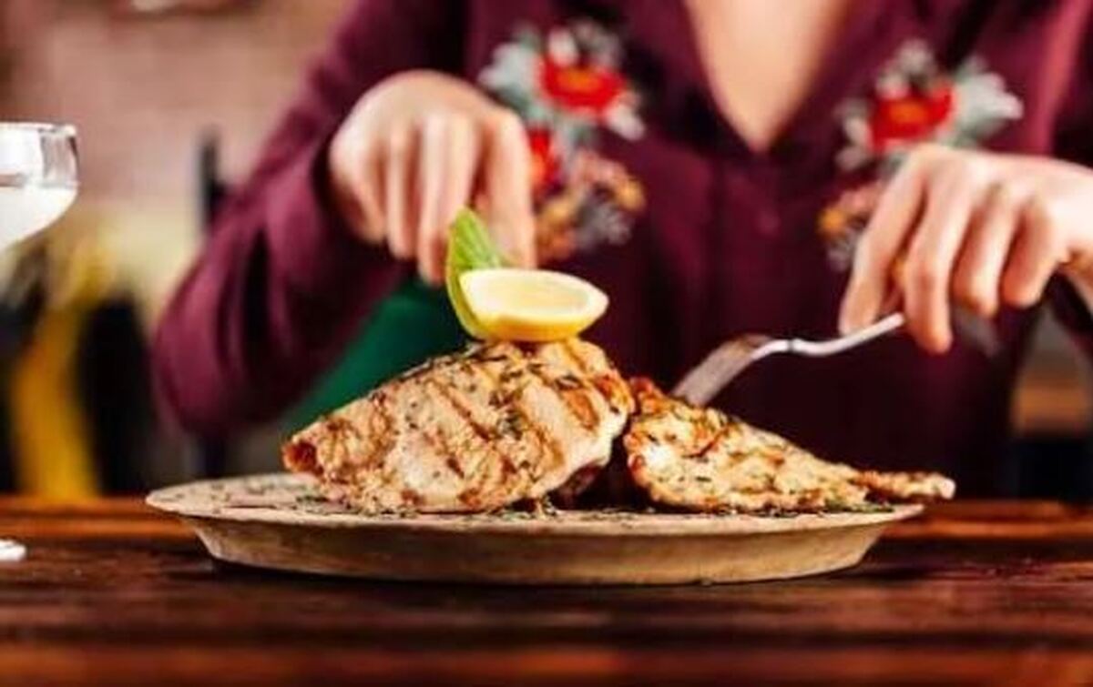 بین هر دو وعده غذایی چقدر فاصله باشد بهتر است؟
