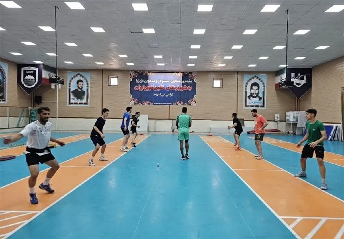 آغاز اردوی آمادگی تیم ملی شمشیربازی اسلحه فلوره در اردکان