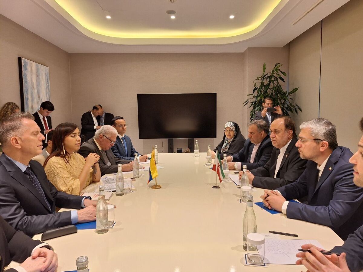 تجلیل حاجی بابایی از مواضع ضداستکباری ونزوئلا و حمایت این کشور از ایران