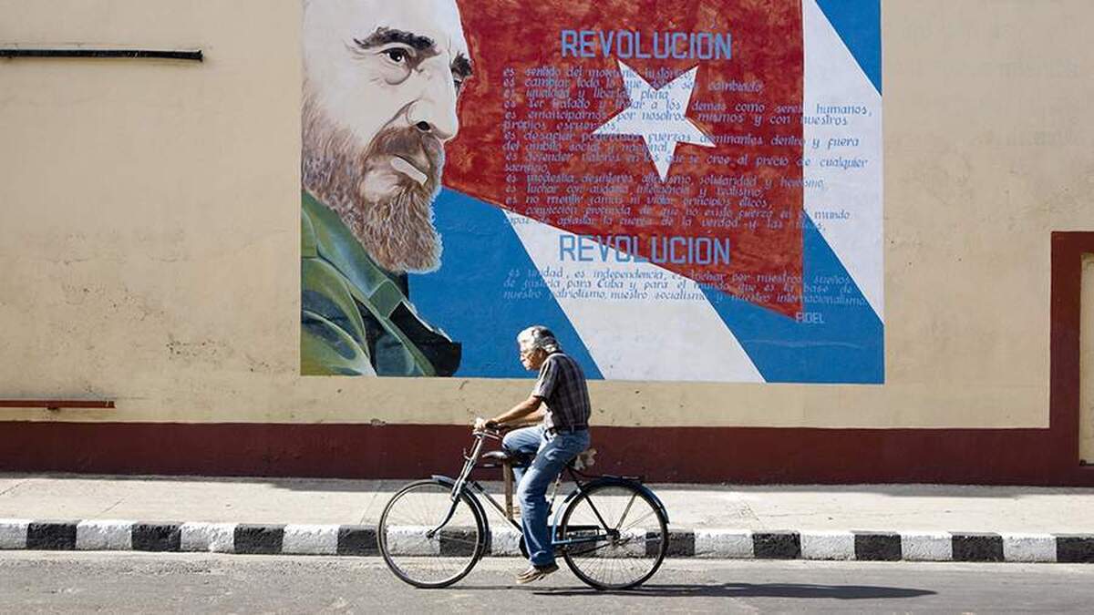 چرنیشنکو همبستگی روسیه با کوبا را بر سر تحریم‌های آمریکا اعلام کرد