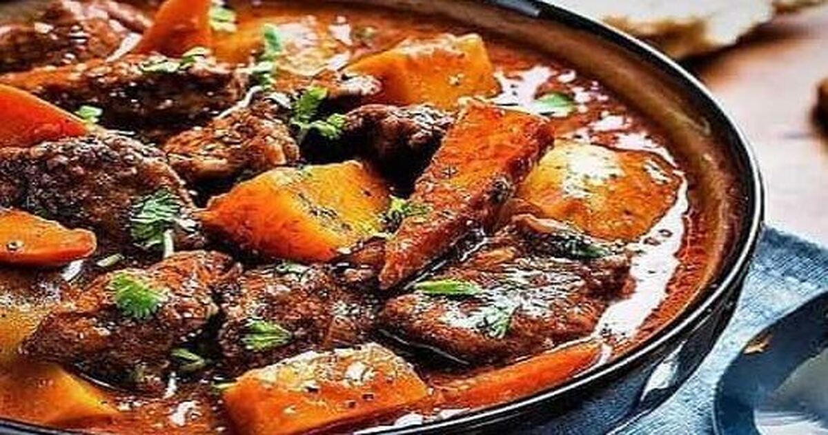 خوشت ملس و مقوی به آلو یک غذای به صرفه، اما مجلسی