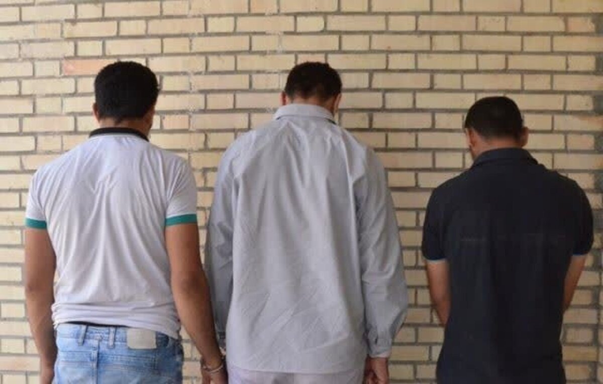 دستگیری باند سارقان اماکن و موتورسیکلت در کنگان