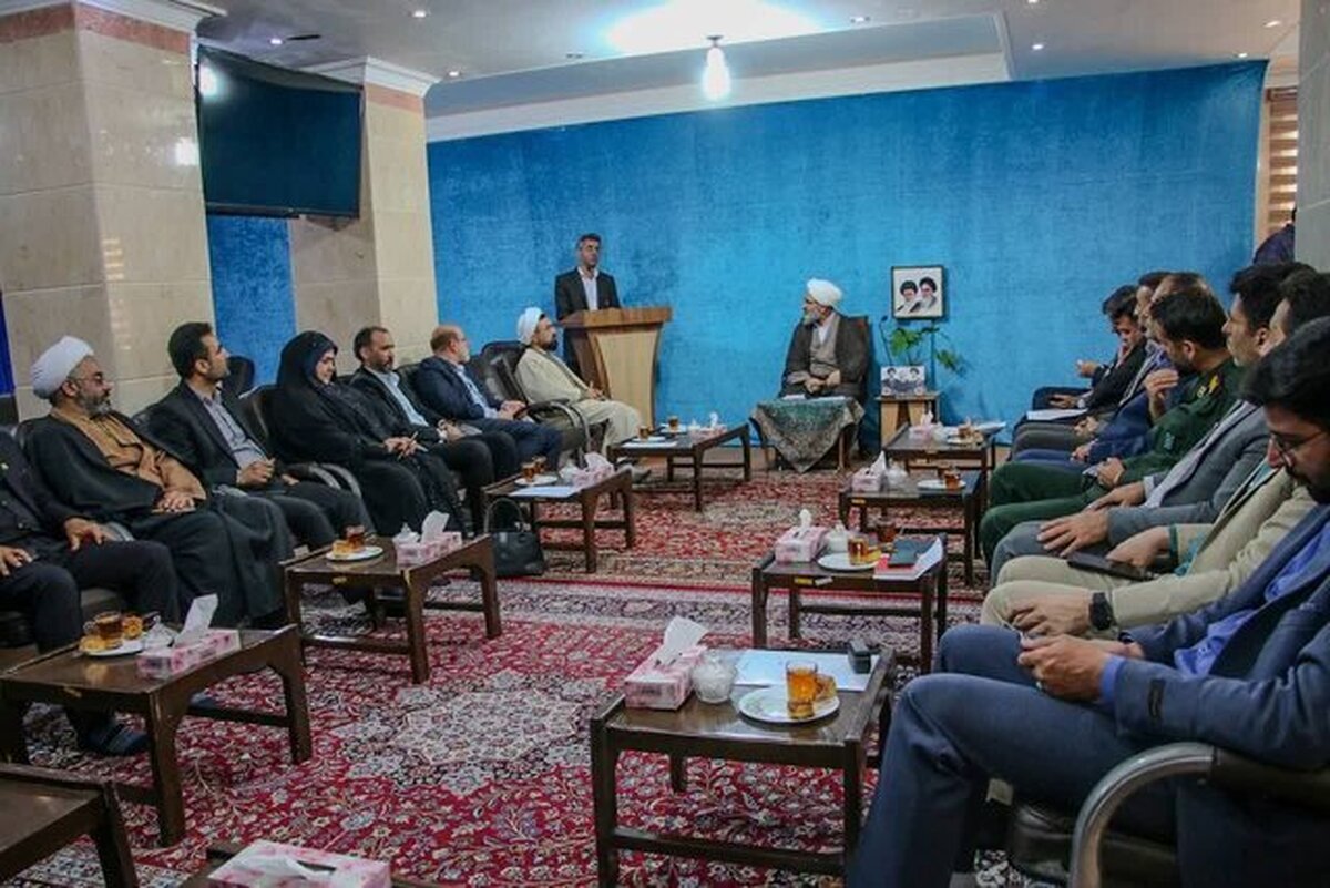 اختلاط حق و باطل جدیدترین شیوه دشمنان برای نفوذ فرهنگی است