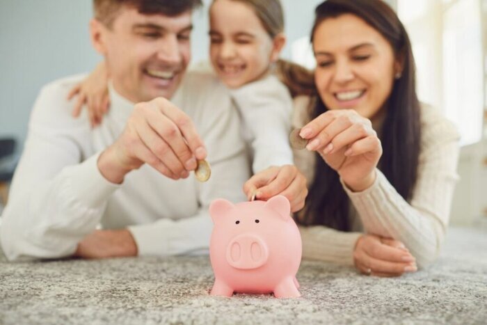 نظر کارشناسان درمورد دادن پول‌توجیبی به فرزندان/حل یک معضل بزرگ برای والدین