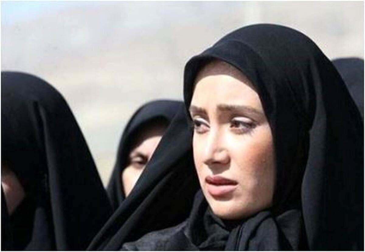 استایل کلاسیک بهاره افشاری با پیراهن و جلیقه/حرف نداره! +عکس