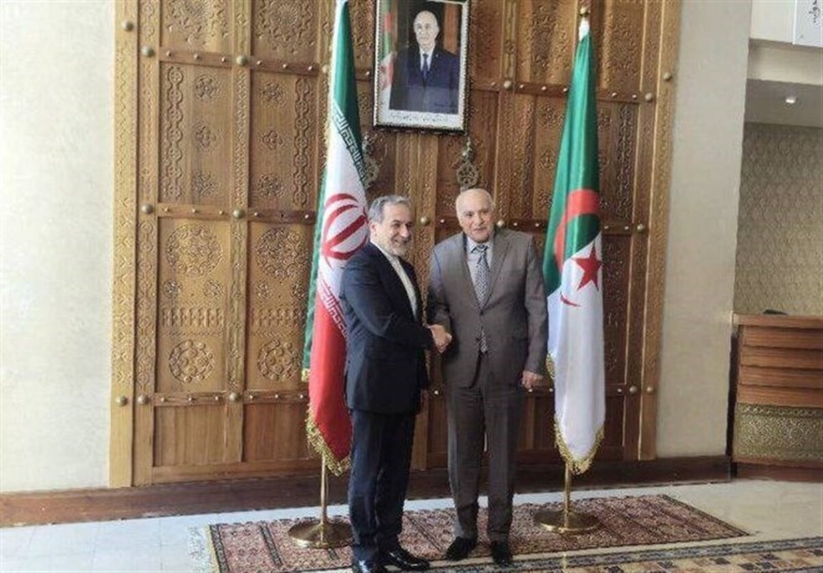 دیدار عراقچی با وزیر خارجه الجزایر
