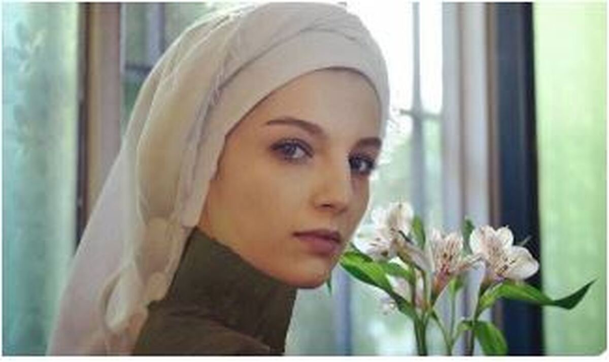 سلفی صمیمانه بازیگر سریال تاسیان کنار و پانته‌آ پناهی‌ها