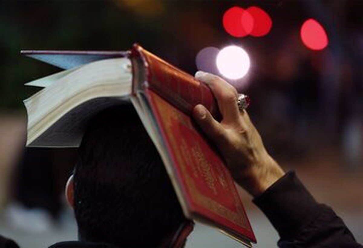 قشمی‌ها آیین معنوی دومین شب قدر را برگزار کردند