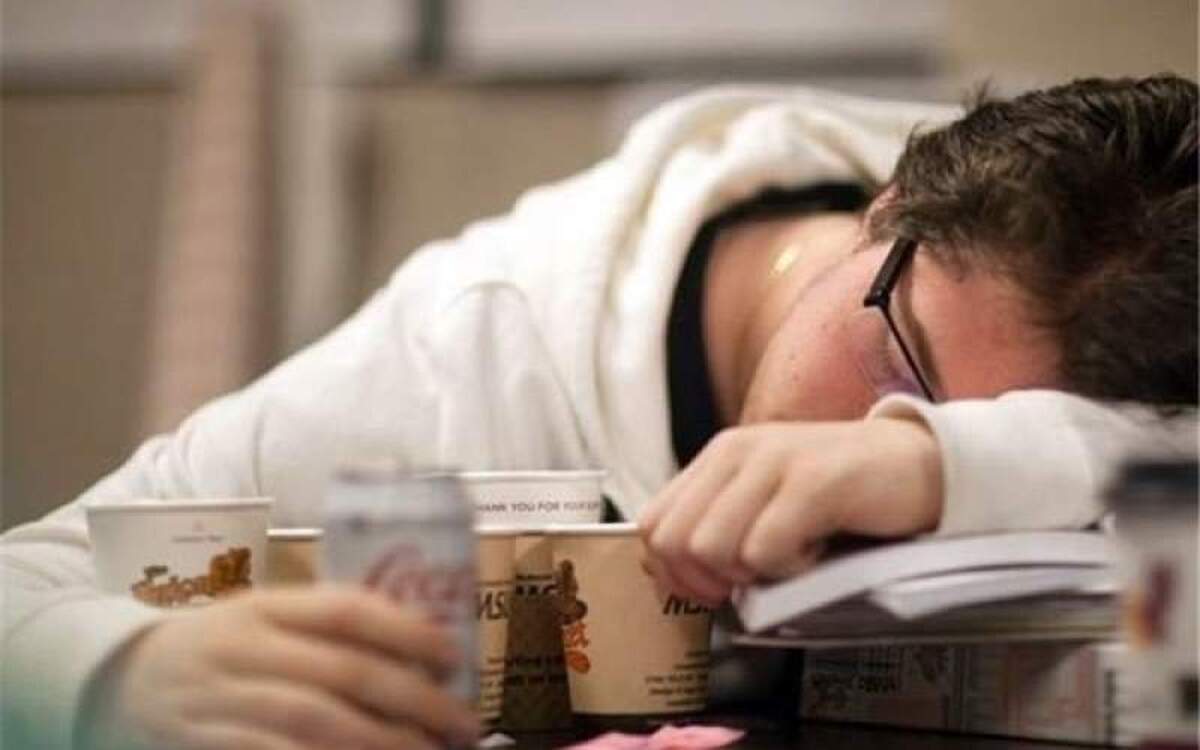 اگر در طول روز احساس خستگی میکنید، مشکل از کیفیت خواب شماست!
