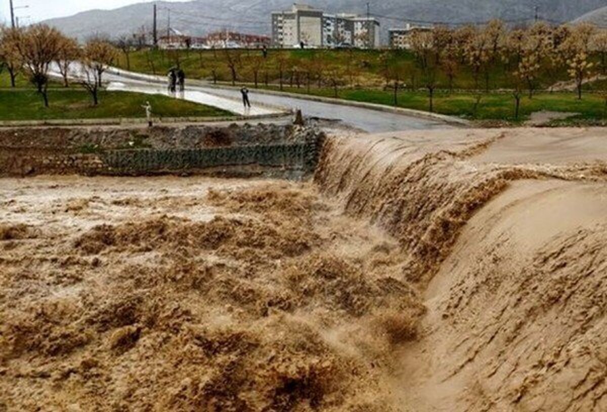 بارش شدید باران در چهارمحال و بختیاری خساراتی بر جای گذاشت