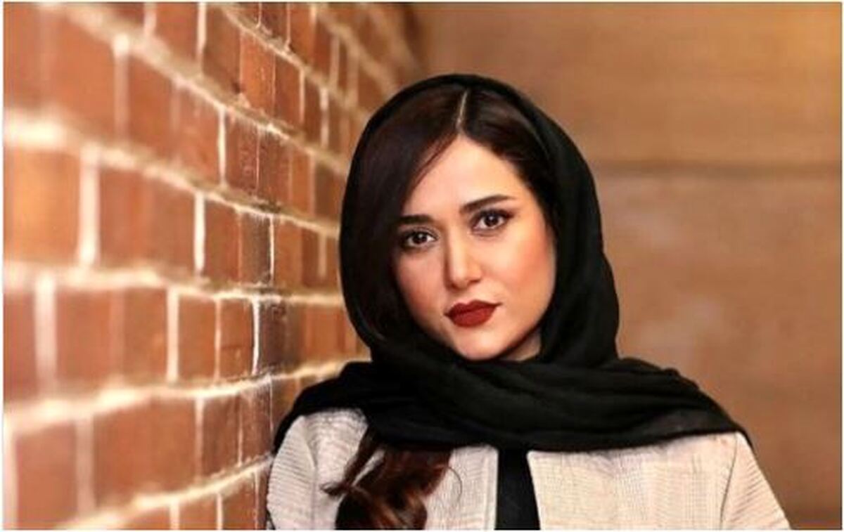 پریناز ایزدیار با انتشار این عکس در صفحه خصوصی اش نوروز را تبریک گفت