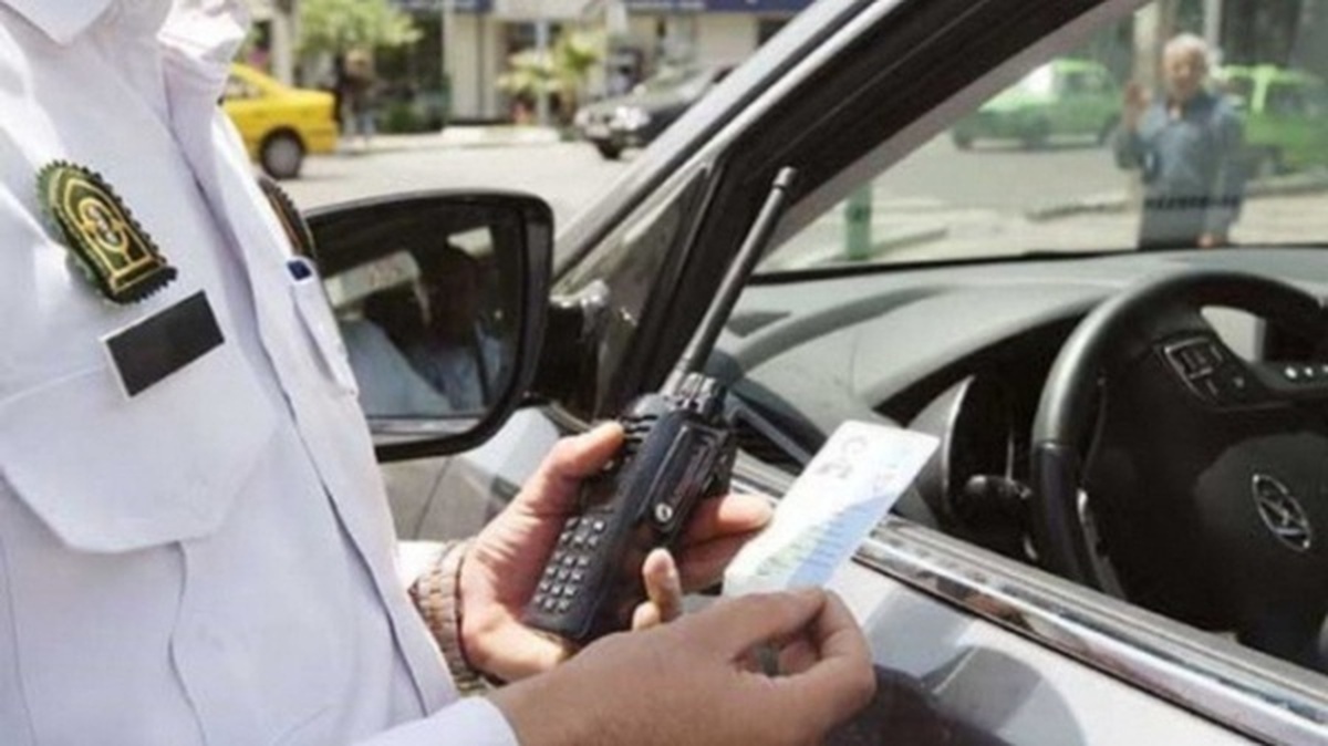پژو پارس با ۱۵۰ میلیون خلافی در اسفراین توقیف شد