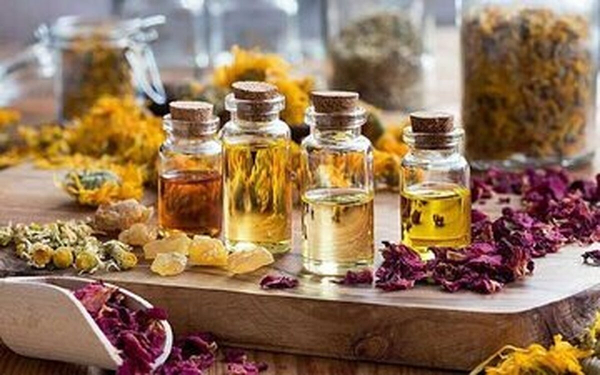 هشدار؛ بسیاری از عرقیات گیاهی حاوی سموم خطرناک هستند!