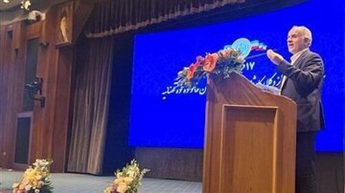 تلاش دولت در چارچوب سیاست‌های نظام برای بهبود شرایط معیشتی مردم