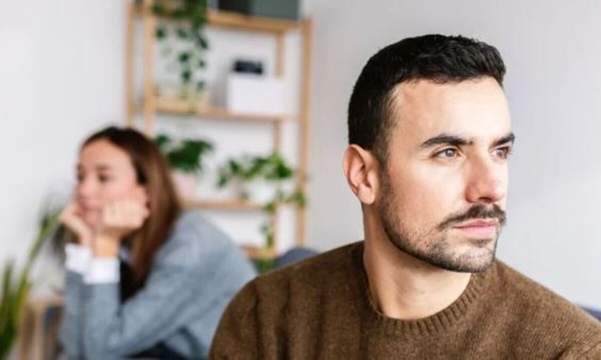 استفاده بیش از حد ایموجی «خنده گریه‌دار»؛ یک عامل جدایی از شریک زندگی!