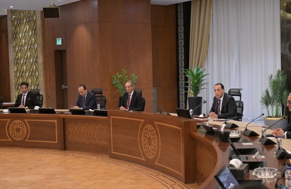 مصر| نخست وزیر از تأثیرات «جنگ جهانی» کنونی بر اقتصاد کشورش پرده برمی دارد