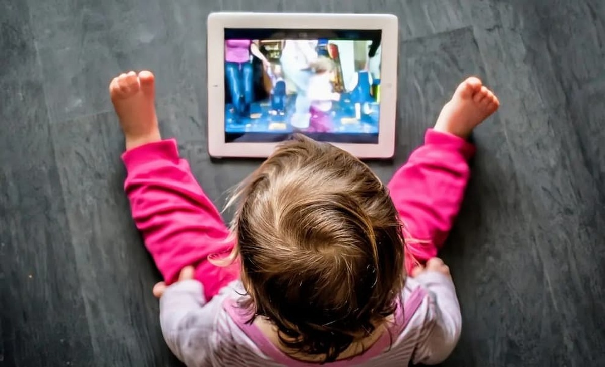 تأثیر صفحه نمایش روی ذهن و آینده کودکان