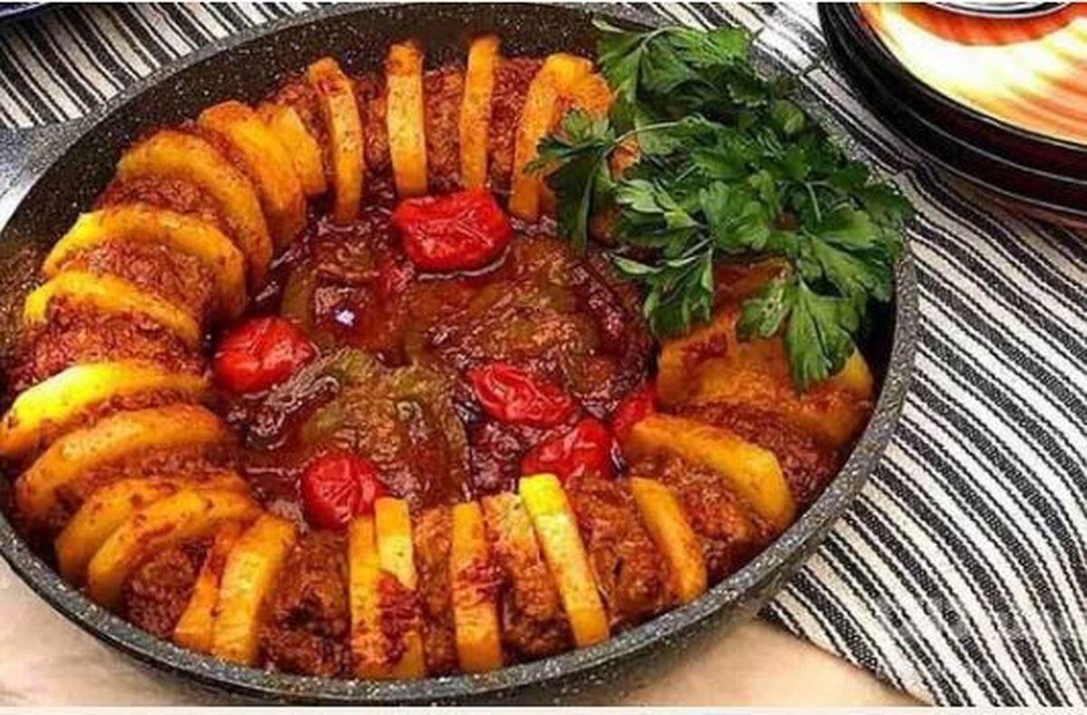 رسپی کباب تابه‌ای گوشت و بادمجان با یک سس محشر/از دست ندید